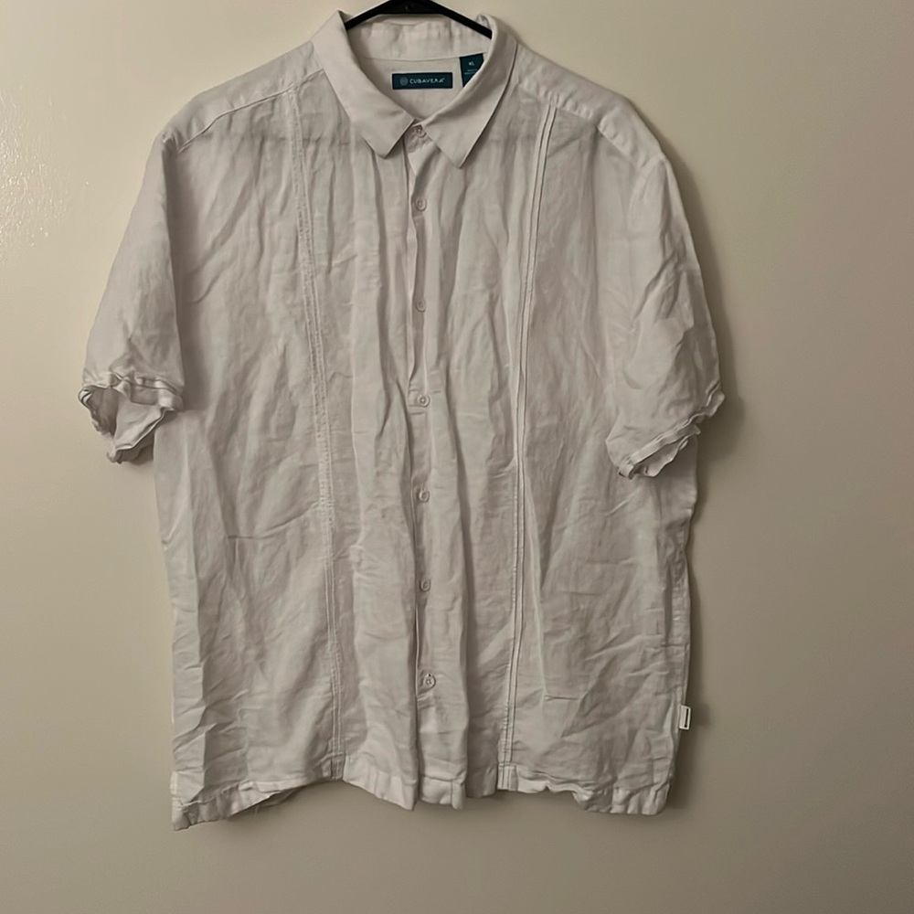 Men’s short sleeve button down
